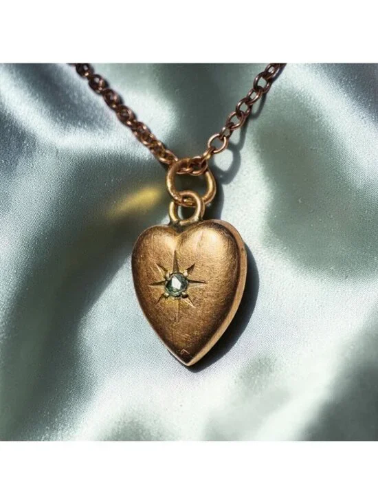 ANTIQUE 10K Gold Old Mine Cut Diamond Heart Puff Necklace - 14" -Victorian -1.6g - Picture 2 of 16